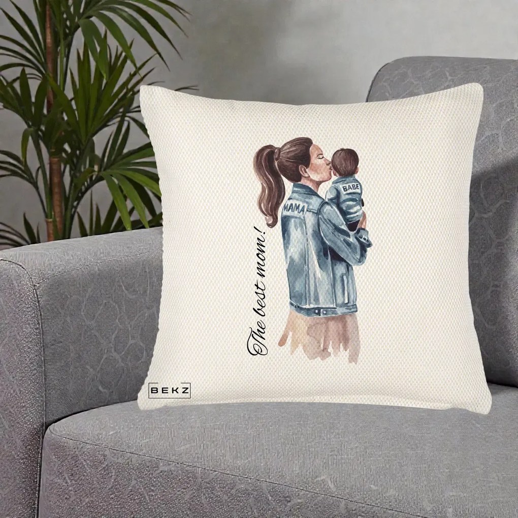Cadou pentru Mama - Perna Personalizata The Best Mom Jachete, 40x40 cm, Crem Reliefat, Husa Detasabila, Perna Inclusa, BEKZ®