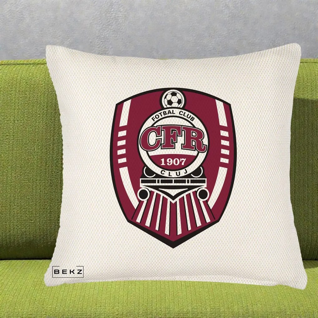 Perna Personalizata CFR Cluj Fotbal Club 1907, 40x40 cm, Crem Reliefat, Husa Detasabila, Perna Inclusa, BEKZ®