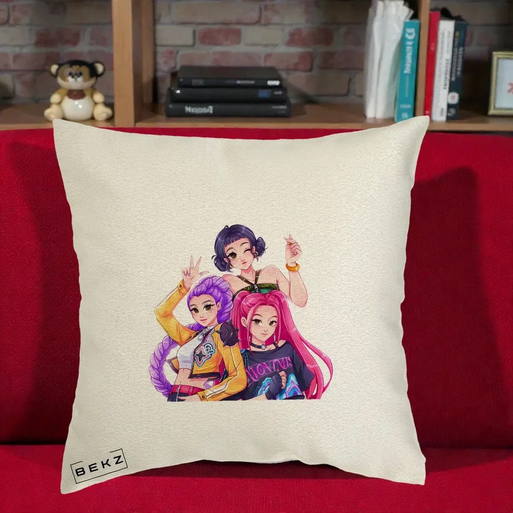Perna Personalizata K-pop HUNTRX Trio Animat Fete Foto, 40x40 cm, Ecru, Husa Detasabila, Perna Inclusa, BEKZ®