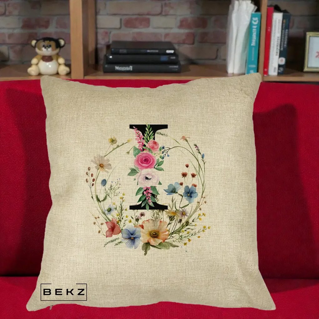 Cadou Personalizat - Perna Personalizata Monogram Litera I cu Flori Acuarela, 40x40 cm, Crem, Husa Detasabila, Perna Inclusa, BEKZ®