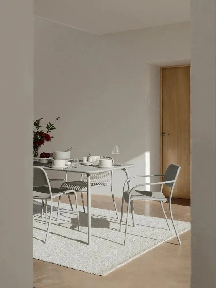 Masă de grădină din metal 90x180 cm Yua – Blomus