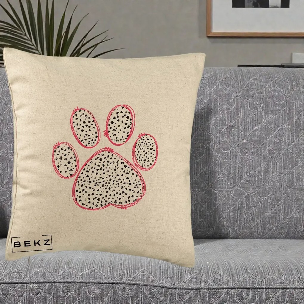 Perna Personalizata Labuta Dalmatian Roz Neon, 40x40 cm, Bej, Husa Detasabila, Perna Inclusa, BEKZ®