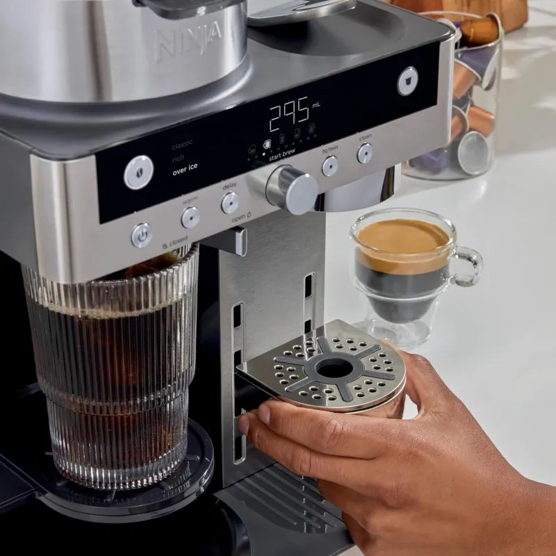 Aparat de cafea 2in1 Ninja Prestige CFN802EU, 1650 W, 19 bar, 1,8 L, 10 lungimi, 3 moduri, DualBrew, Nespresso, Negru/Otel inoxidabil