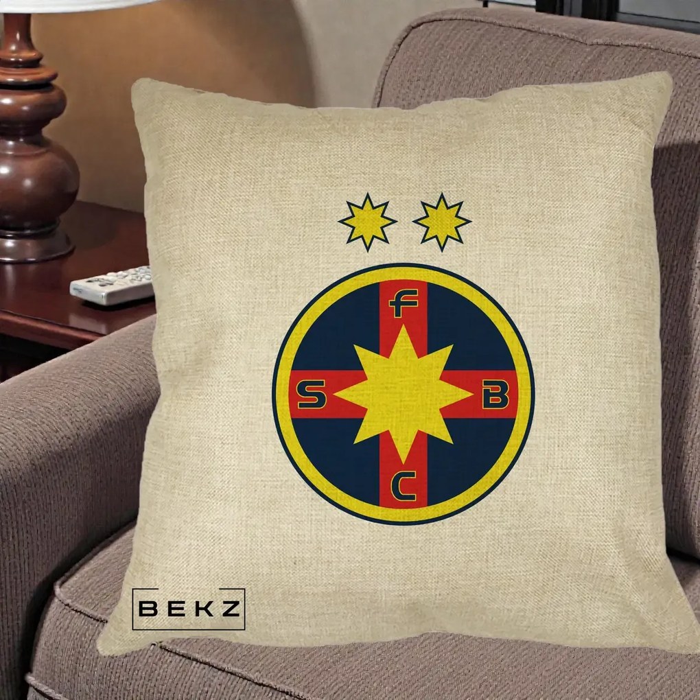 Perna Personalizata FCSB Fotbal Club Steaua Bucuresti, 40x40 cm, Crem, Husa Detasabila, Perna Inclusa, BEKZ®