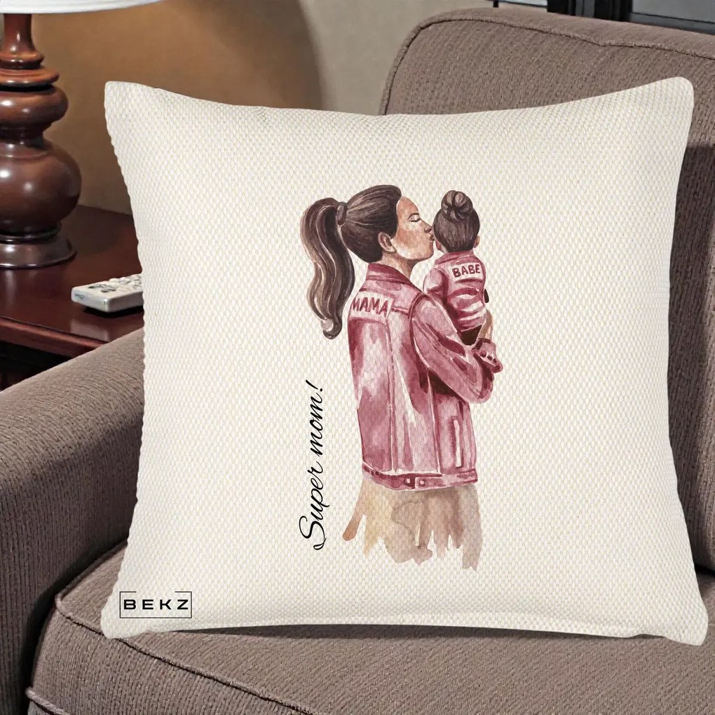 Cadou pentru Mama - Perna Personalizata Super Mom Jachete Roz, 40x40 cm, Crem Reliefat, Husa Detasabila, Perna Inclusa, BEKZ®
