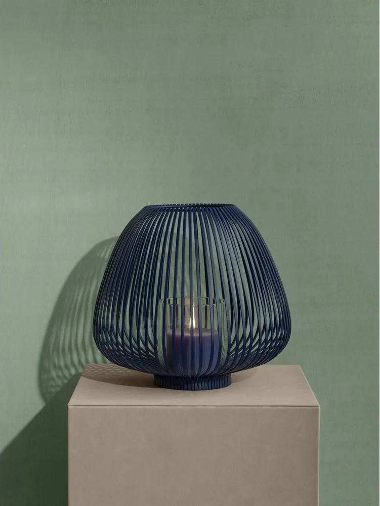 Suport pentru flori din piele artificială/din carton (înălțime 76 cm) Sahla – Blomus