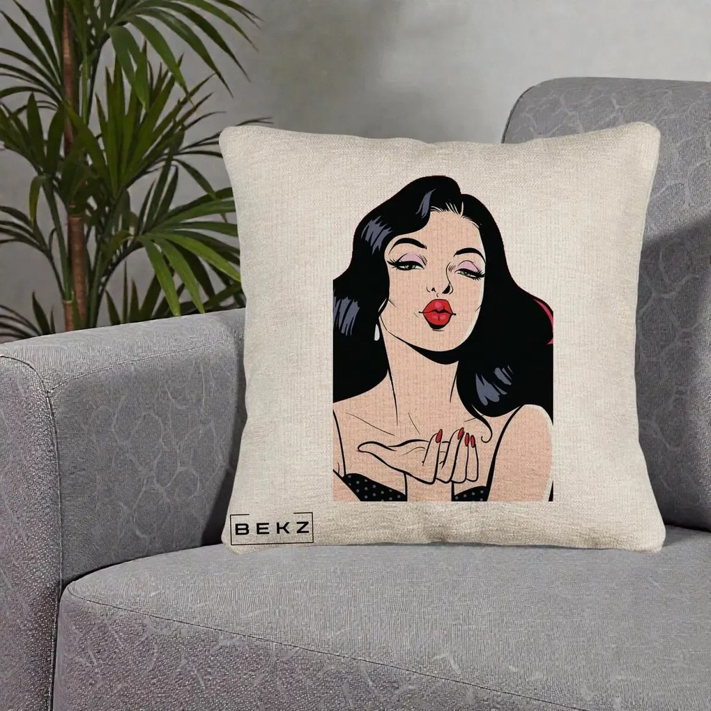 Perna Decorativa Femeie Pop-Art Kiss, 40x40 cm, Bej Canapea, Husa Detasabila, Perna Inclusa, BEKZ®