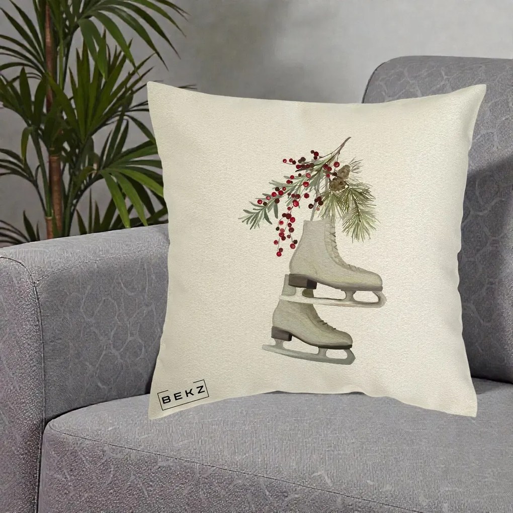 Perna Decorativa Patine cu Ramuri de Brad si Afine, 40x40 cm, Ecru, Husa Detasabila, Perna Inclusa, BEKZ®
