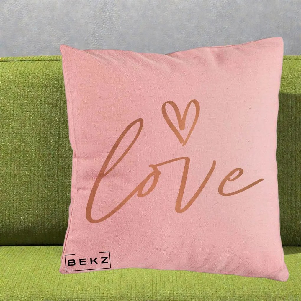 Perna Decorativa Love Caligrafie Aurie, 40x40 cm, Roz, Husa Detasabila, Perna Inclusa, BEKZ®