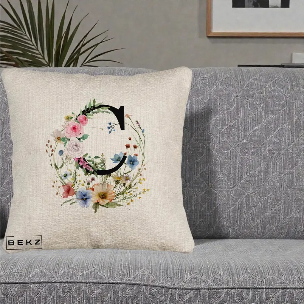 Cadou Personalizat - Perna Personalizata Monogram Litera C cu Flori Acuarela, 40x40 cm, Bej Canapea, Husa Detasabila, Perna Inclusa, BEKZ®