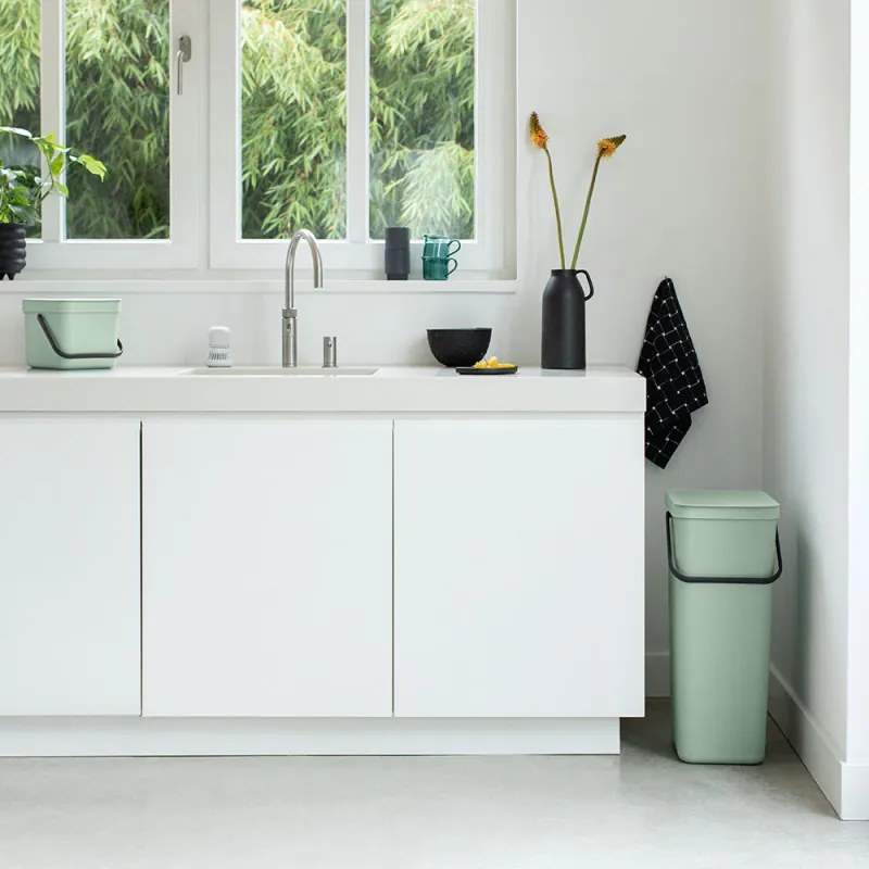 Cos de gunoi colectare selectiva Brabantia Sort&Go 1005515, 6 L, Maner, Montabil pe perete, Verde deschis