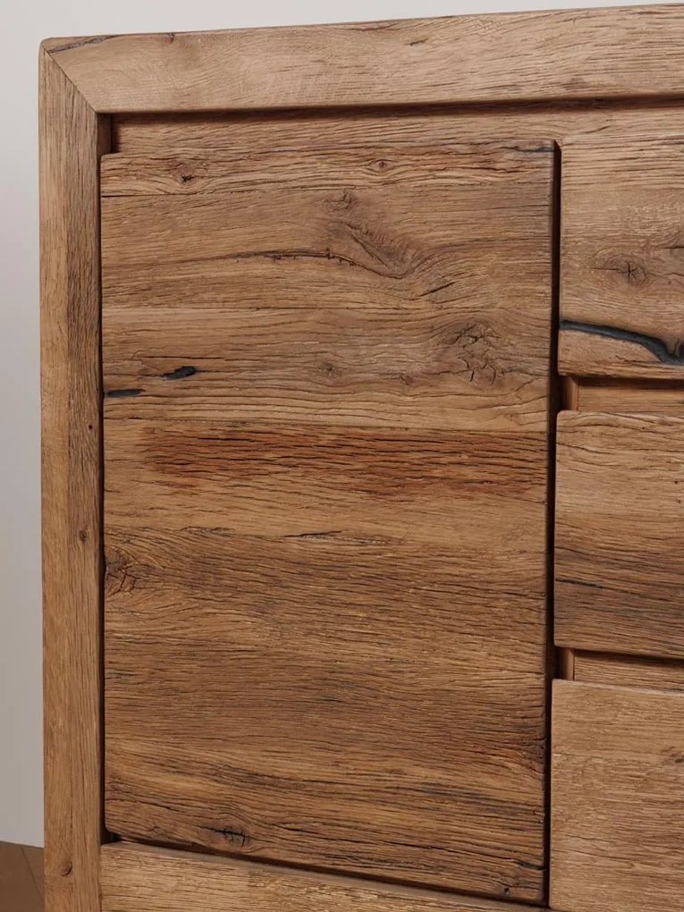 Comoda natur, din lemn de stejar, cu 3 sertare si 2 usi, aspect rustic, Newhill