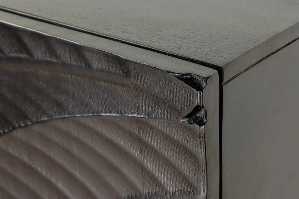 Comoda cu aplicatie exotica pe fronturi SNAKE 120cm negru