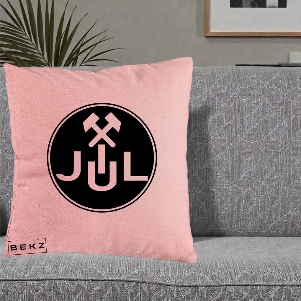 Perna Personalizata JUL Jiul Lupeni Fotbal, 40x40 cm, Roz, Husa Detasabila, Perna Inclusa, BEKZ®