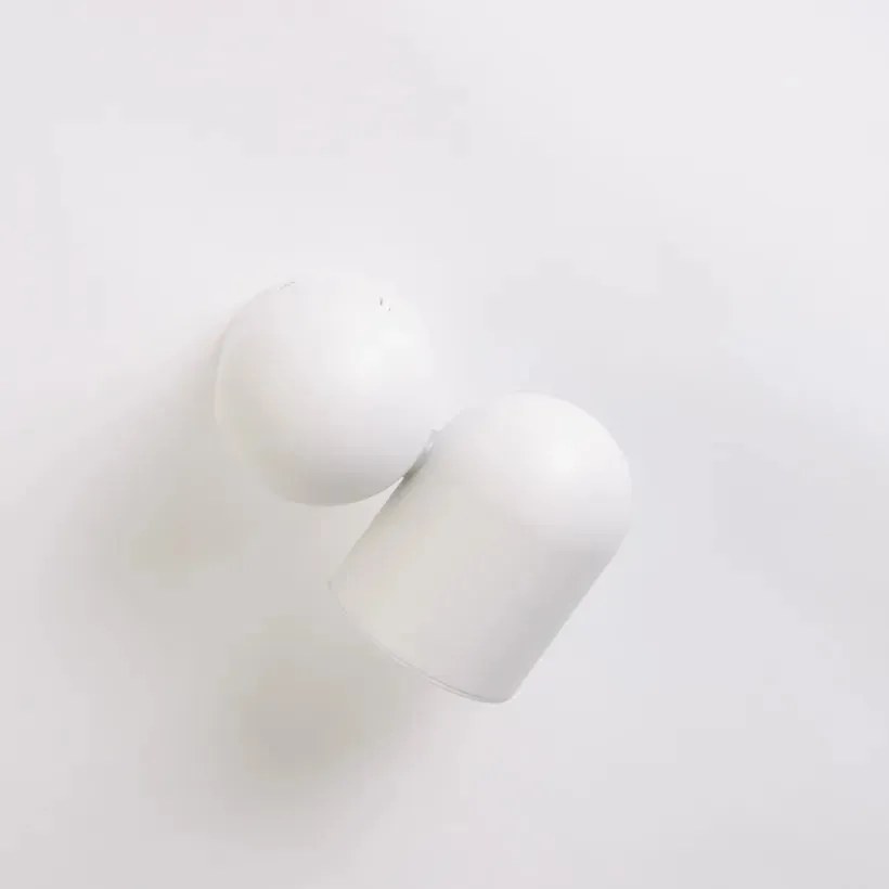 Aplica cu spot directionabil Perla, alb