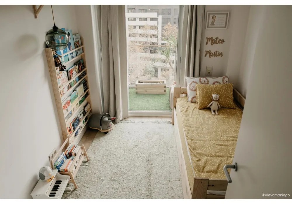 Covor verde deschis lavabil/țesut manual din bumbac 140x200 cm Woods Symphony Olive – Lorena Canals