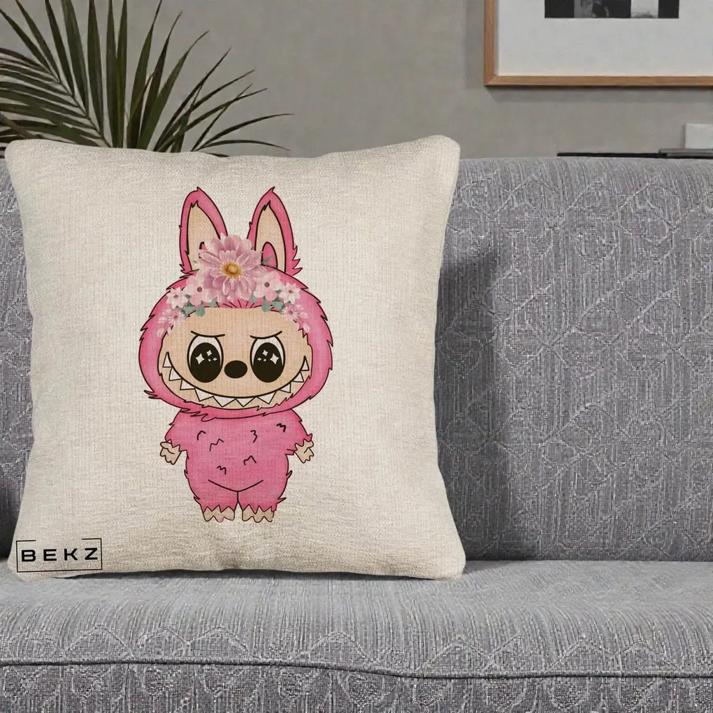 Perna Personalizata Labubu Roz cu Coroana Florala, 40x40 cm, Bej Canapea, Husa Detasabila, Perna Inclusa, BEKZ®