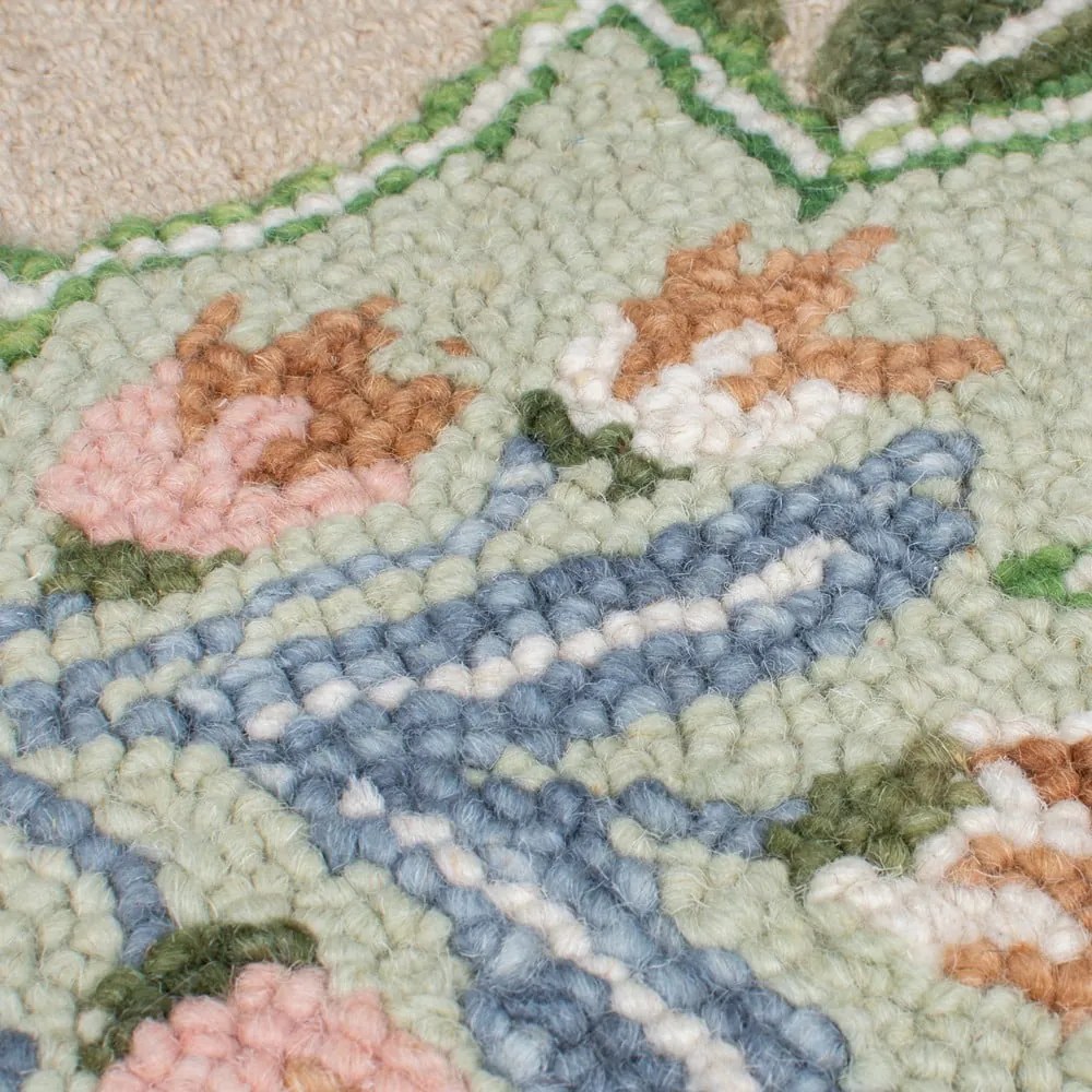 Covor verde țesut manual din lână 120x170 cm Bryony Shaped Floral – Flair Rugs