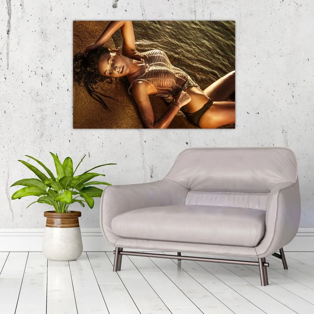 Tablou cu femeia întinsă pe plajă (90x60 cm)