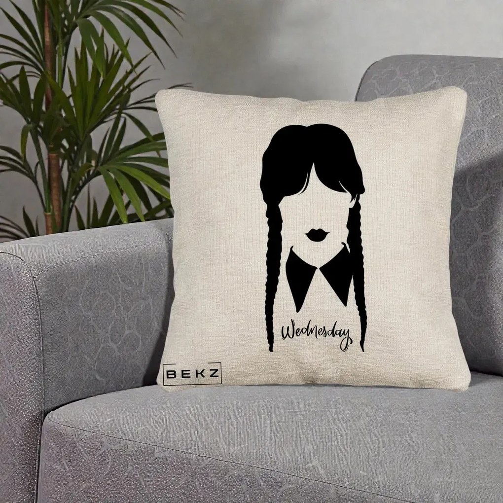 Perna Personalizata Wednesday Addams Silueta Alb-Negru, 40x40 cm, Bej Canapea, Husa Detasabila, Perna Inclusa, BEKZ®