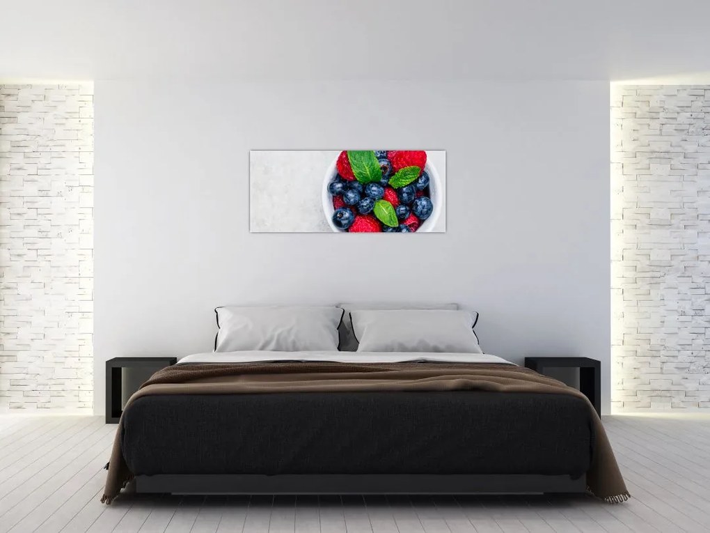 Tablou - bol cu fructe de pădure (120x50 cm)