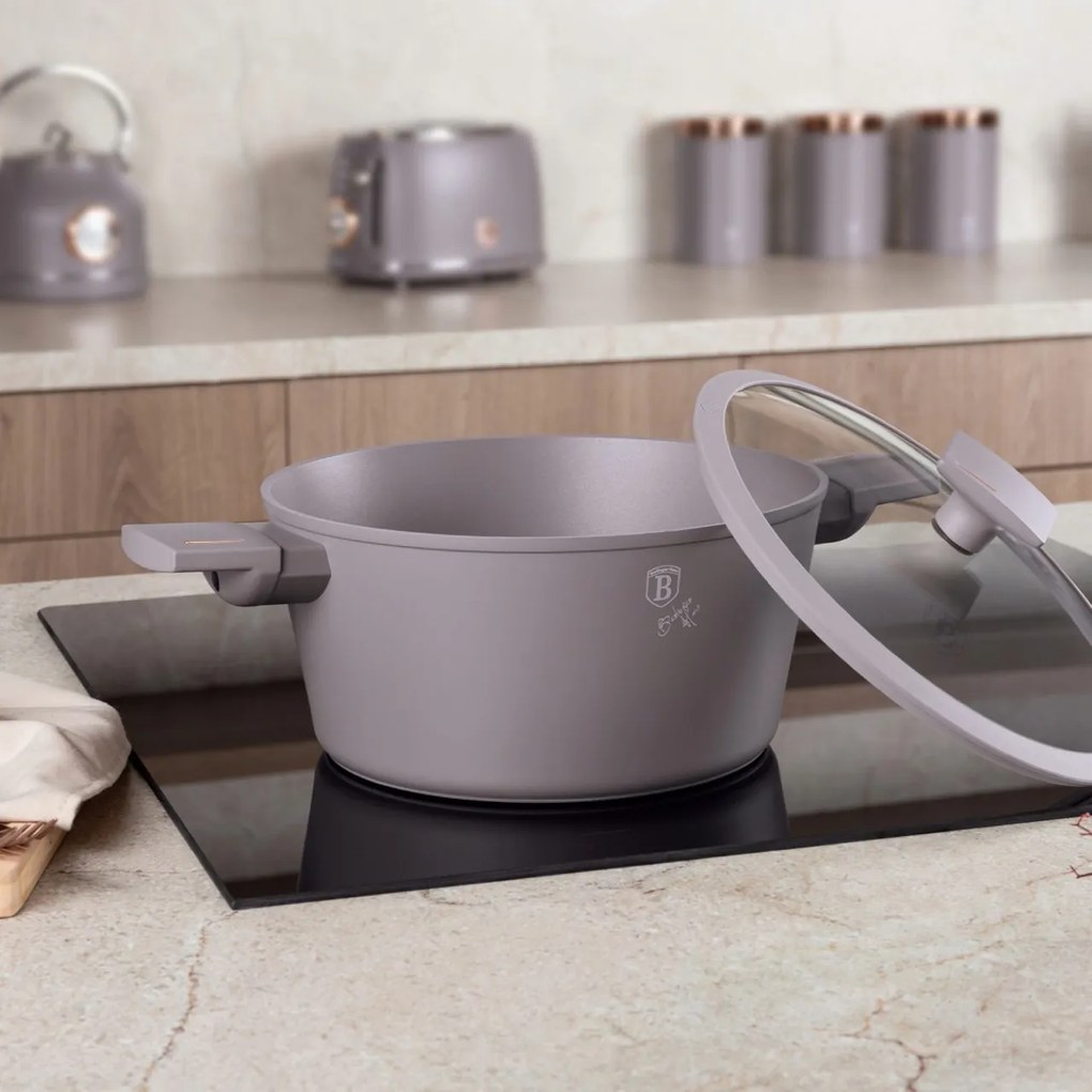 Oală cu capac 24 cm, 4.1L – Berlinger Haus Taupe Collection BH 8101, antiaderentă, pentru gătit zilnic sănătos, design modern