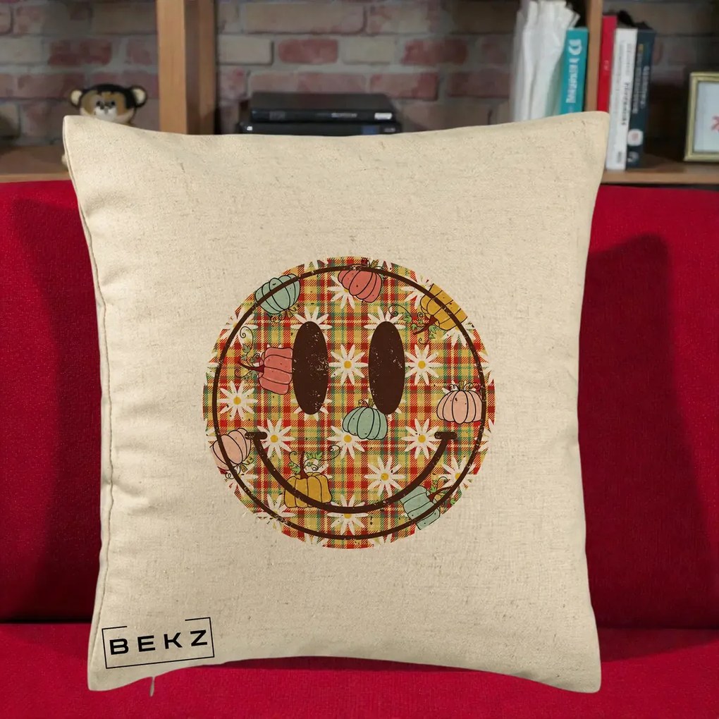 Perna Decorativa Smiley Face de Toamna cu Tartan si Dovlecei, 40x40 cm, Bej, Husa Detasabila, Perna Inclusa, BEKZ®