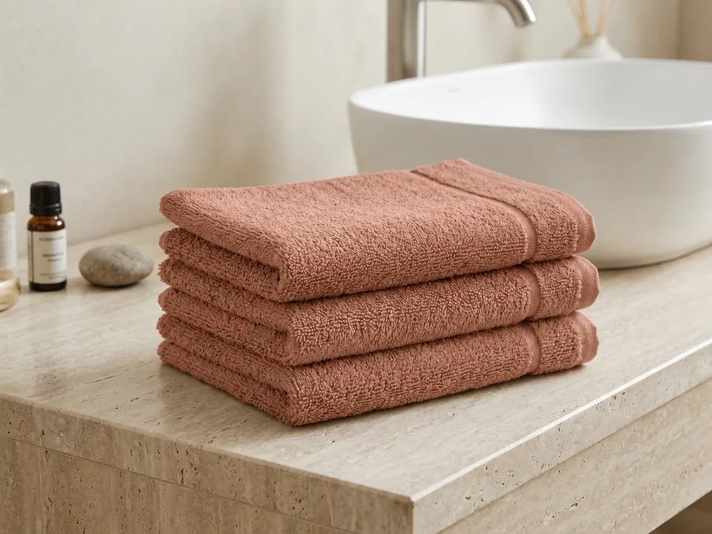 Prosop de maini Classic mic 30x50 cm maro, 100% bumbac