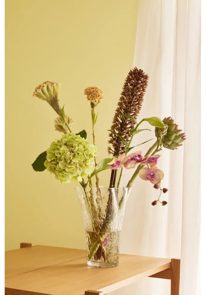 Vază din sticlă (înălțime 30 cm) Ruffle – Hübsch