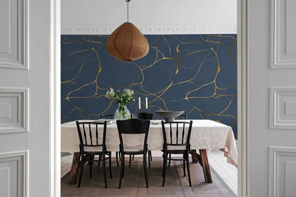 Tapet Gold Swirl, Dark Blue, Rebel Walls