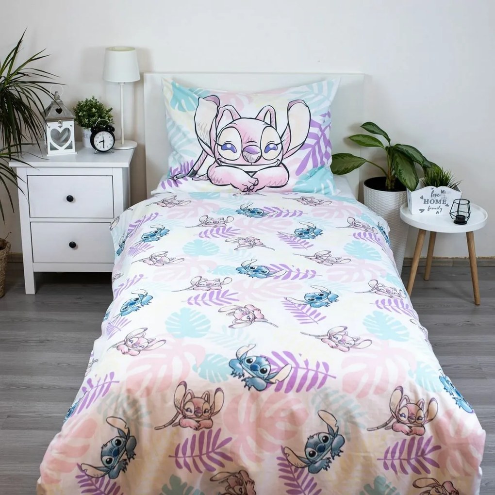 Lenjerie de pat din bumbac Jerry Fabrics Lilo andStitch "Leaves", 140 x 200 cm, 60 x 80 cm, 140 x 200 cm, 60 x 80 cm