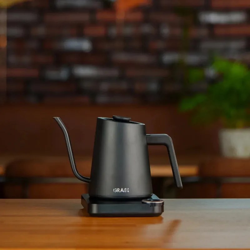 Cana electrica Graef Pour-over GK502, 1200 W, 900 ml, 40-100°C, Mentinerea caldurii, filtru, „gât de lebădă”, Negru mat