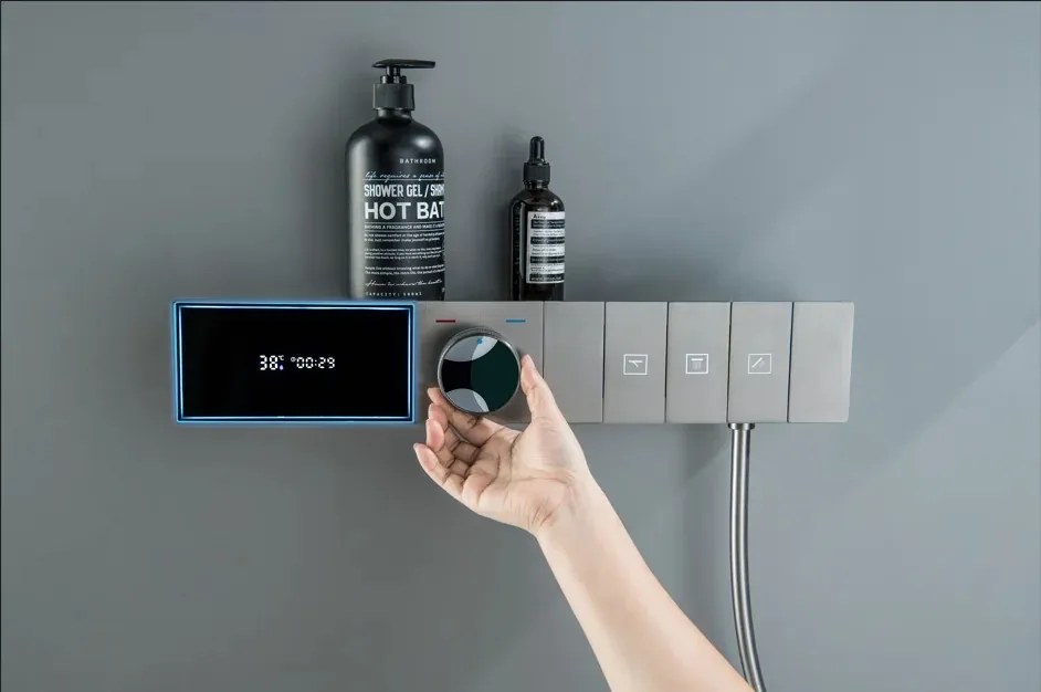 Sistem dus digital smart 3 functii cu afisaj LED, palarie dus O32cm si panou termostatic, Form Harmony Negru