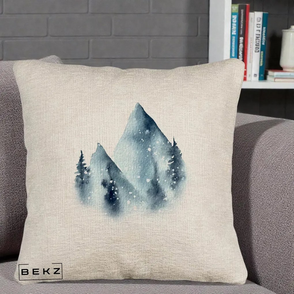 Perna Decorativa Munti Inzapeziti Acuarela Indigo, 40x40 cm, Bej Canapea, Husa Detasabila, Perna Inclusa, BEKZ®