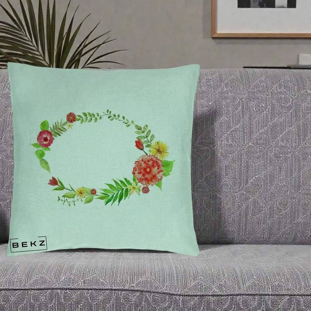 Perna Decorativa Coroana Florala Acuarela, 40x40 cm, Verde Menta, Husa Detasabila, Perna Inclusa, BEKZ®