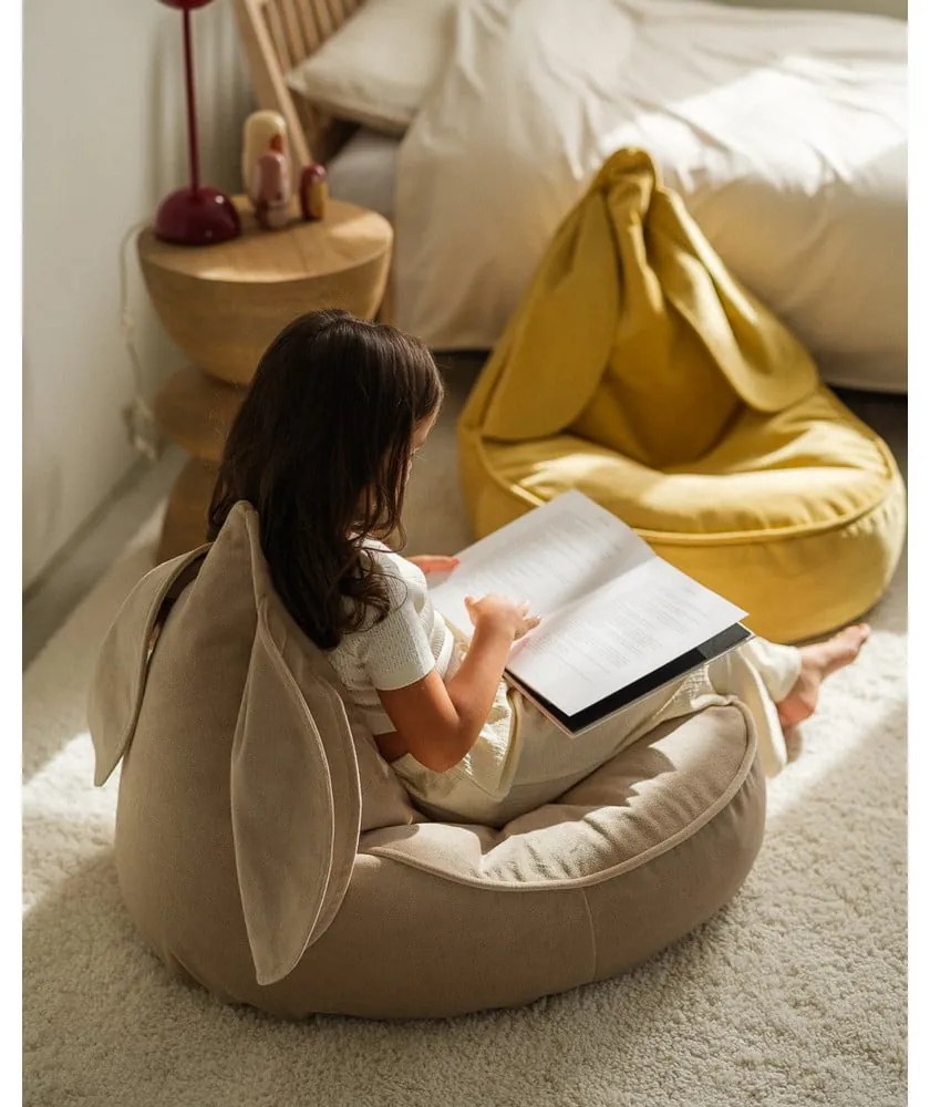 Fotoliu puf pentru copii bej cu tapițerie din catifea Bunny – Wigiwama