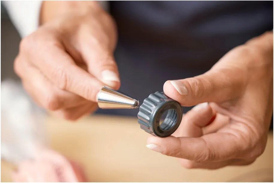 Kit pentru ornare tort numărul de atașamente 24 buc. – Blomsterbergs