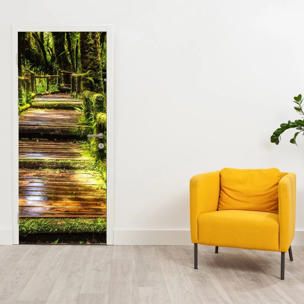 Fototapet pentru ușă - Scări în pădurea tropicală (95x205cm)