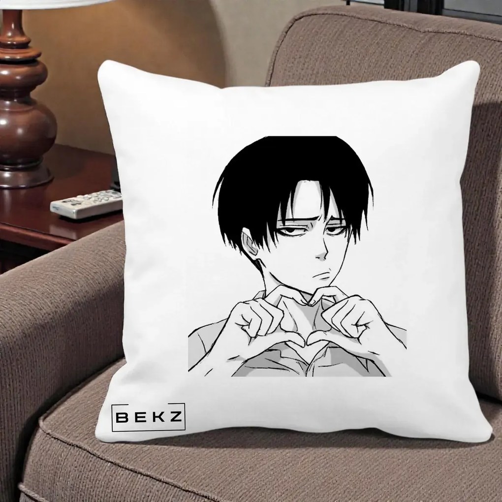 Perna Personalizata Levi Ackerman Inima, 40x40 cm, Alba Mata, Husa Detasabila, Perna Inclusa, BEKZ®