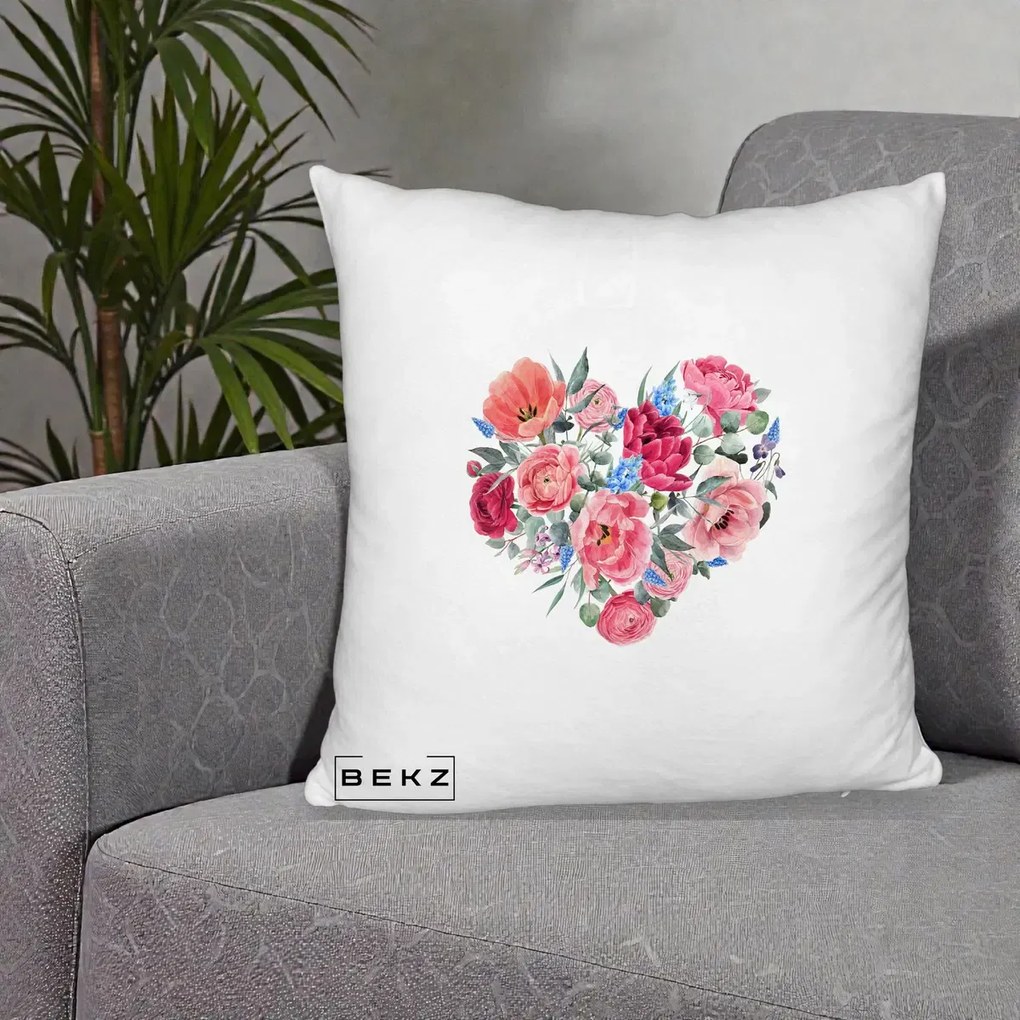 Perna Decorativa Inima din Bujori Acuarela, 40x40 cm, Alb Pufos, Husa Detasabila, Perna Inclusa, BEKZ®