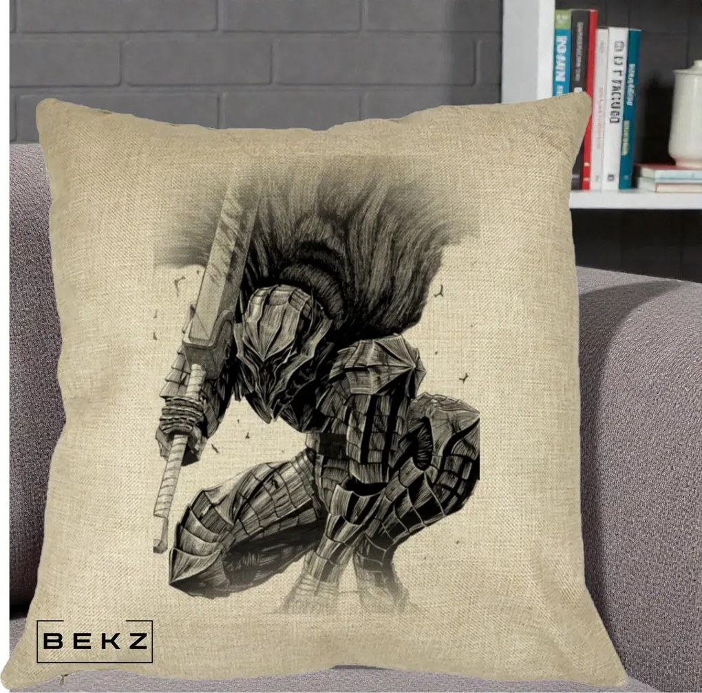 Perna Personalizata Berserk Guts Armor of Darkness Manga, 40x40 cm, Crem, Husa Detasabila, Perna Inclusa, BEKZ®