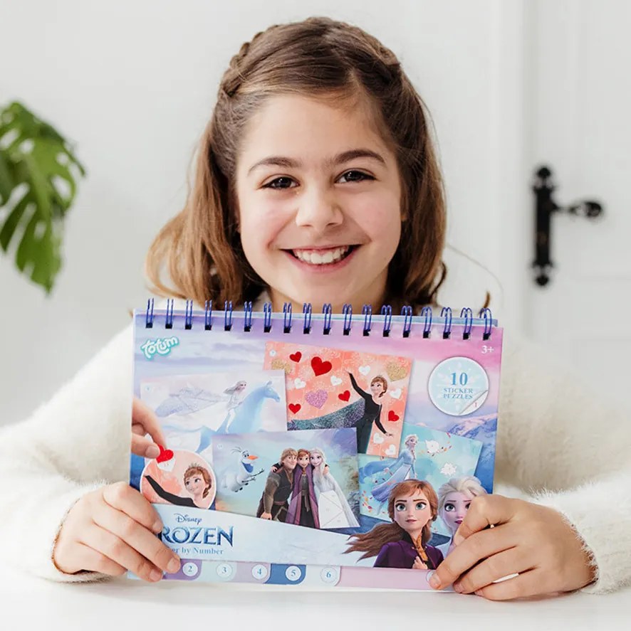 Disney Regatul de gheață Destiny set de autocolante puzzle și colorat