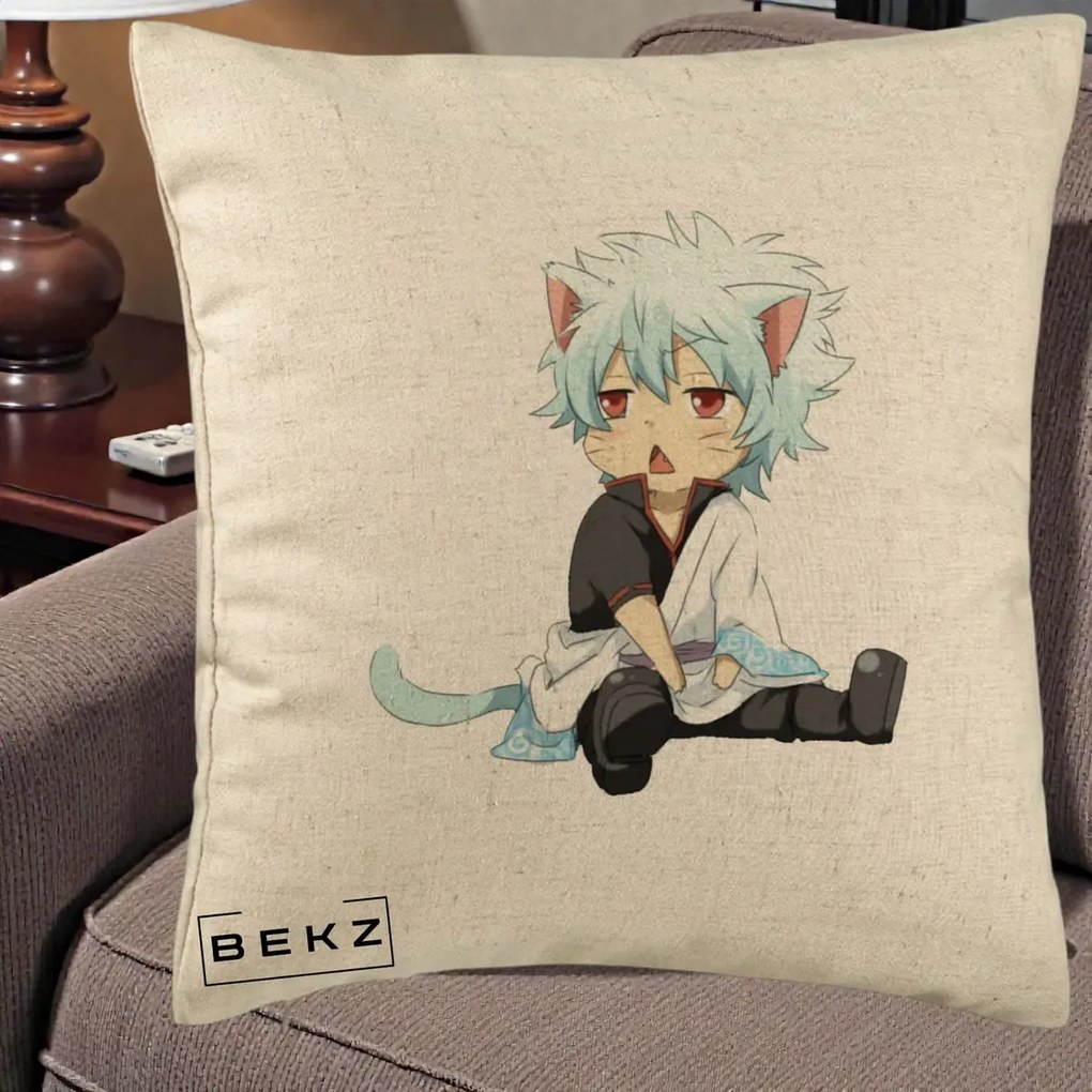 Perna Personalizata Gintama Gintoki Chibi Pisica, 40x40 cm, Bej, Husa Detasabila, Perna Inclusa, BEKZ®