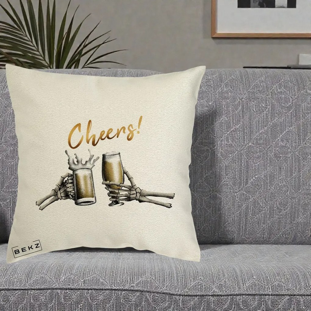 Perna Decorativa Halloween Cheers Schelete cu Bere, 40x40 cm, Ecru, Husa Detasabila, Perna Inclusa, BEKZ®