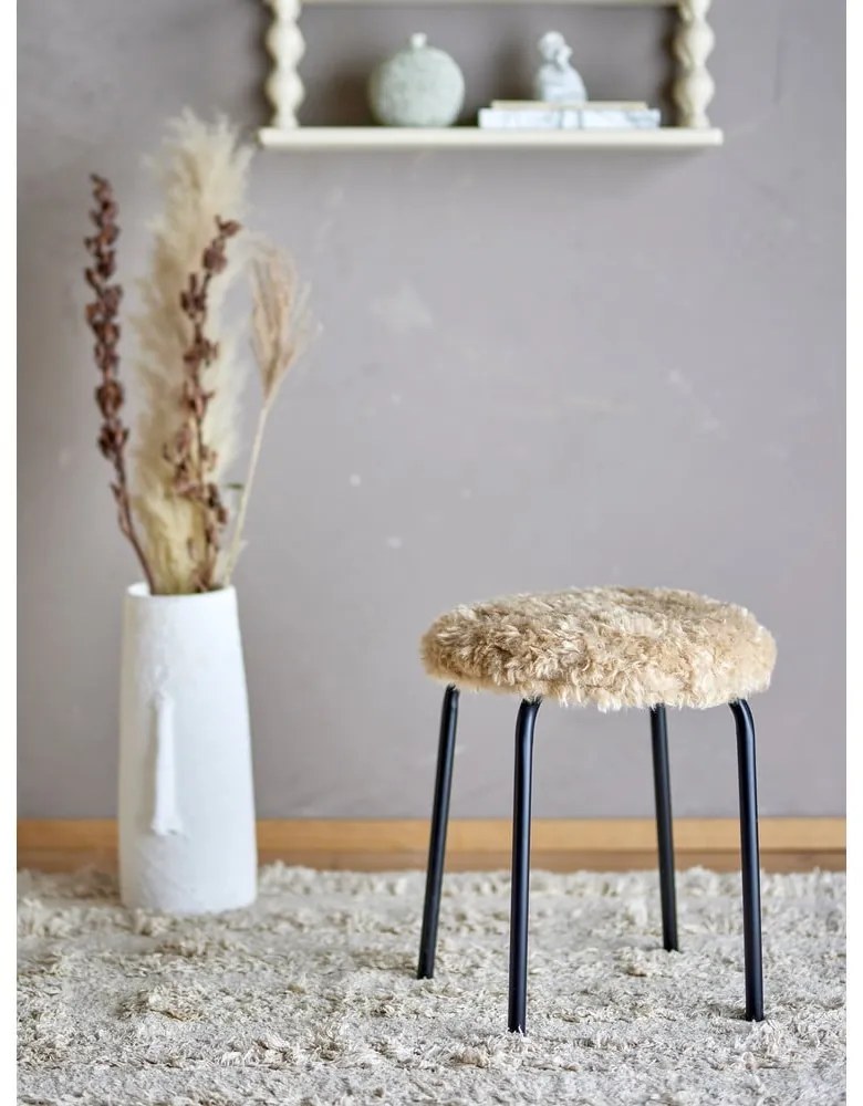 Scaun tip taburet bej stivuibil din metal Linard – Bloomingville