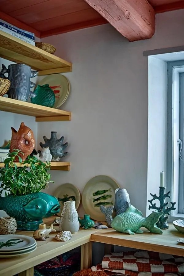 Vază decorativă albastră din ceramică cu pești sculptați, L23,5×H23×W13 cm, „Tace"