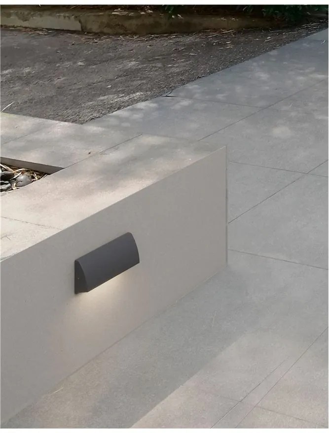 Mini Aplica LED ambientala pentru iluminat exterior IP54 LIV neagra