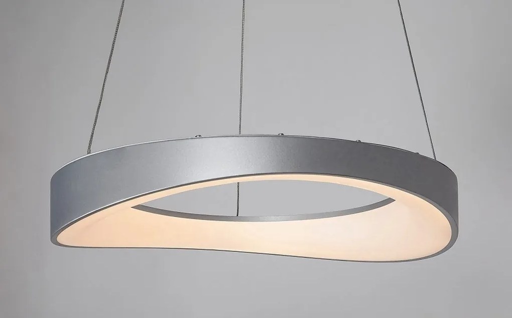 Lustra LED suspendata design circular Iliana