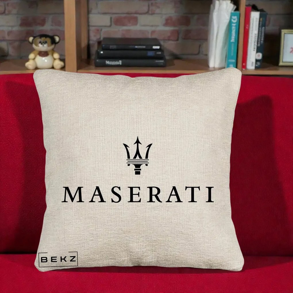 Perna Personalizata cu emblema Maserati, 40x40 cm, Bej Canapea, Husa Detasabila, Perna Inclusa, BEKZ®