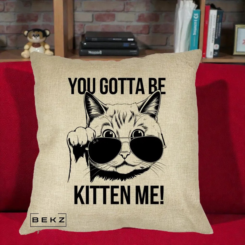 Perna Decorativa You Gotta Be Kitten Me!, 40x40 cm, Crem, Husa Detasabila, Perna Inclusa, BEKZ®